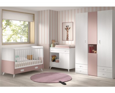 Habitación bebé con cama, cómoda con cambiador y armario