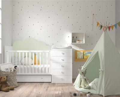 Cuna convertible en cama infantil y mueble con cajones